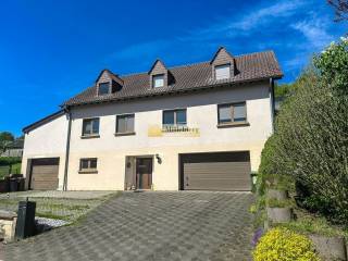 Detached house for sale