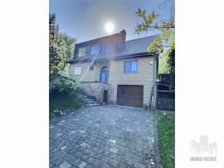 Detached house for sale